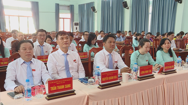 Hội đồng Nhân dân phường Bình Hòa khóa II bắt đầu nhiệm kỳ với nhiều kỳ vọng- Ảnh 3.