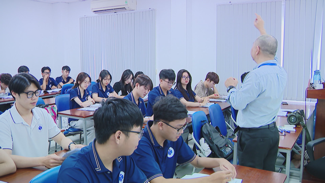 Liên kết vùng và đào tạo chuyên sâu: Bước tiến mới cho TP. Hồ Chí Minh - Ảnh 1.