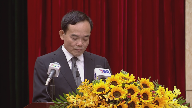 TP. Hồ Chí Minh khai mạc Kỳ họp thứ nhất Hội đồng Nhân dân khóa XI, kiện toàn bộ máy lãnh đạo - Ảnh 2.