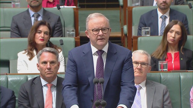 Nhiều nước tăng cường di tản công dân khỏi vùng chiến sự Trung Đông- Ảnh 1.