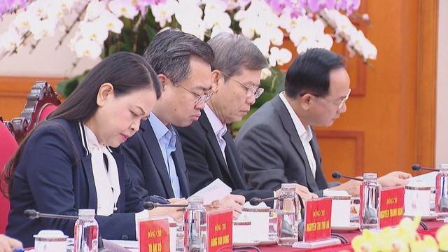 Tổng Bí thư Tô Lâm chủ trì triển khai tổng kết 100 năm Đảng lãnh đạo cách mạng Việt Nam- Ảnh 4.