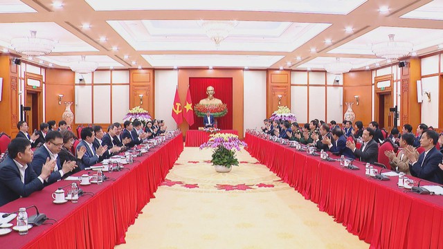 Tổng Bí thư Tô Lâm chủ trì triển khai tổng kết 100 năm Đảng lãnh đạo cách mạng Việt Nam- Ảnh 5.