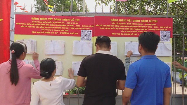 Phường Phú An đẩy mạnh chuyển đổi số, tạo thuận lợi cho cử tri trước ngày bầu cử- Ảnh 5.