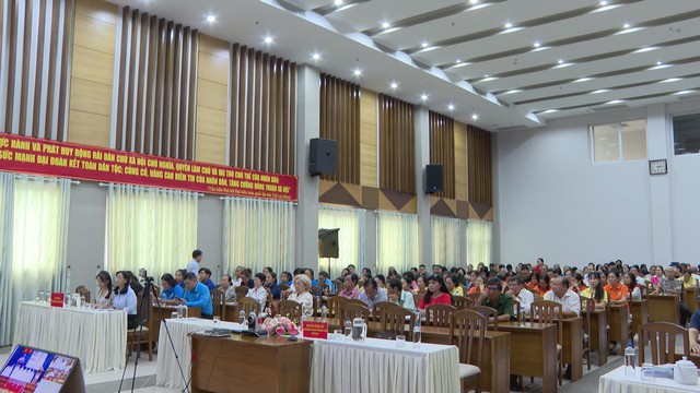 Ứng cử viên đại biểu HĐND TP. Hồ Chí Minh tiếp xúc cử tri Đơn vị bầu cử số 18 - Ảnh 4.
