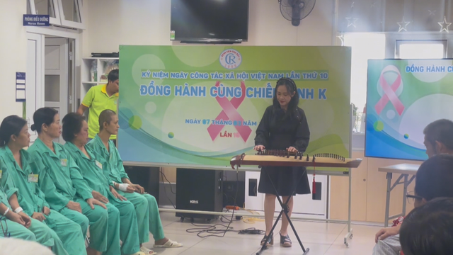 60 Giây ngày 9/3/2026 | Món quà tinh thần tiếp thêm nghị lực cho chiến binh K đúng ngày 8/3 - Ảnh 3.