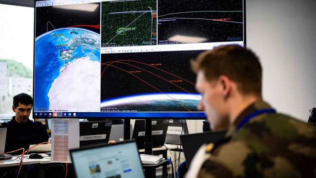 Nhật Bản - Pháp tăng cường hợp tác về nguồn cung đất hiếm - Ảnh 2.