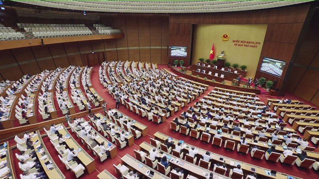 Chính phủ kiên trì mục tiêu tăng trưởng cao, bền vững, thực chất - Ảnh 1.