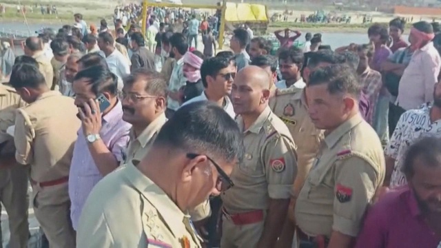 Ấn Độ: Lật thuyền trên sông, ít nhất 10 người thiệt mạng - Ảnh 2.