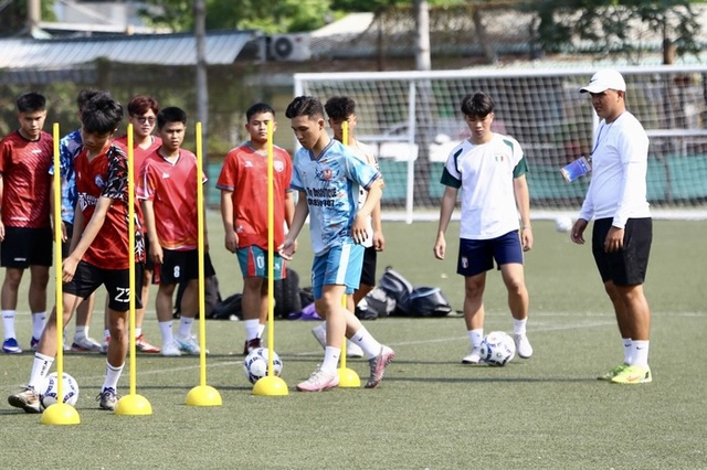 Kỳ thi năng khiếu TP. Hồ Chí Minh thu hút hơn 4.000 thí sinh - Ảnh 2.