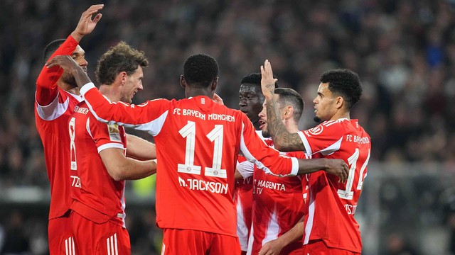 Bundesliga: Bayern Munich lập kỷ lục bàn thắng - Ảnh 1.