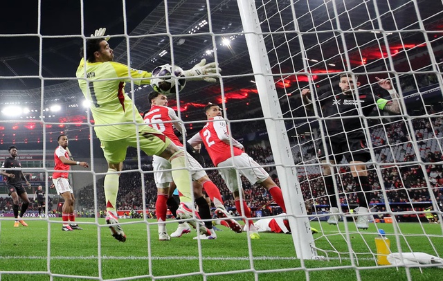 Bundesliga: Bayern Munich lập kỷ lục bàn thắng - Ảnh 3.