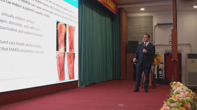 Thời sự trưa HTV ngày 13/4/2026 | Công nghệ gel silicone: Giải pháp mới trong đóng vết thương và liền sẹo - Ảnh 1.