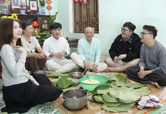 “Cái Tiệm Bạc Phơ”: Dự án sinh viên tạo sự đồng cảm với người trẻ qua ký ức về ông bà - Ảnh 1.