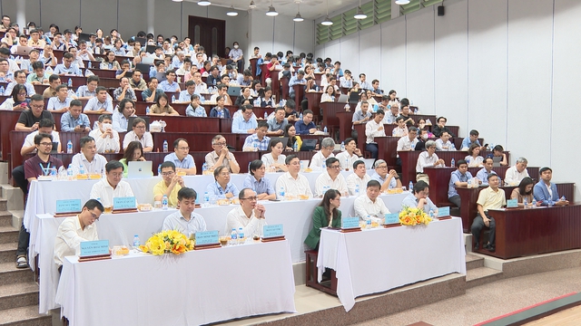 Thời sự trưa HTV ngày 14/4/2026 | Bế mạc Liên hoan Phát thanh toàn quốc năm 2026 - Ảnh 3.