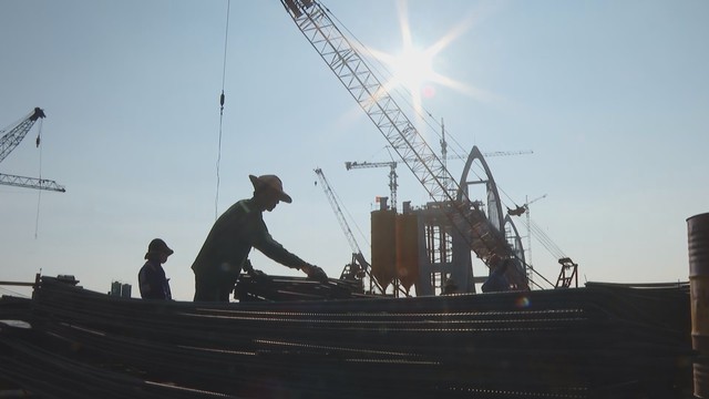 60 Giây ngày 14/2026 | Chưa vào cao điểm, hệ tống điện đã chịu áp lực kỷ lục - Ảnh 3.