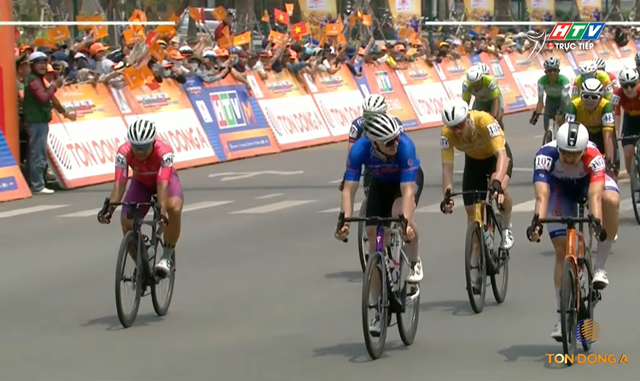 Chặng 11 Cúp Truyền hình 2026: Chiến thắng gọi tên Zachary Patterson - Ảnh 4.