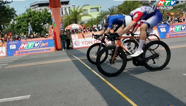 Chặng 11 Cúp Truyền hình 2026: Chiến thắng gọi tên Zachary Patterson - Ảnh 5.