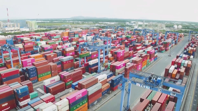 Thời sự trưa HTV ngày 15/4/2026 | Giảm thuế xăng dầu: Tiếp sức cho doanh nghiệp ổn định thị trường- Ảnh 1.