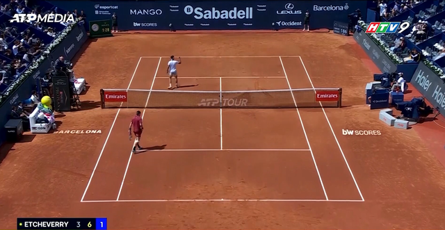 Bất ngờ tại vòng 1 giải quần vợt Barcelona Open- Ảnh 1.