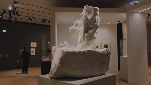 Pháp: Triển lãm “Những cơ thể sống động” tôn vinh Michelangelo và Auguste Rodin- Ảnh 1. Pháp: Triển lãm “Những cơ thể sống động” tôn vinh Michelangelo và Auguste Rodin- Ảnh 1.