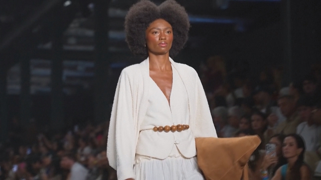 Tuần lễ thời trang Rio De Janeiro trở lại sau 12 năm vắng bóng- Ảnh 1. Tuần lễ thời trang Rio De Janeiro trở lại sau 12 năm vắng bóng- Ảnh 1.