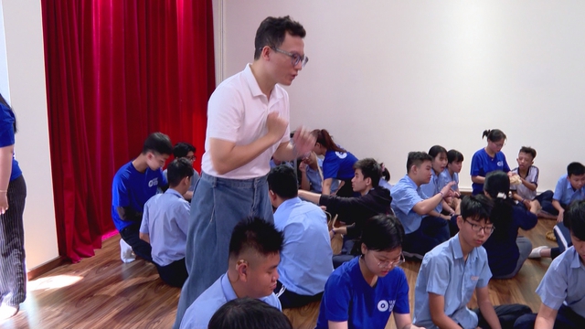 Lan tỏa thông điệp hòa nhập qua chương trình “Vượt Sóng” nhân Ngày Người khuyết tật Việt Nam - Ảnh 2.