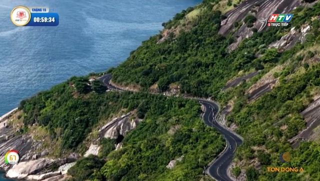 Chặng 15 Cúp Truyền hình 2026: Đặng Thành Được xuất sắc chiến thắng chặng - Phạm Lê Xuân Lộc "xé" Áo chấm đỏ - Ảnh 1.