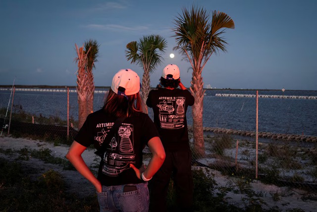 NASA triển khai sứ mệnh đưa người bay quanh Mặt Trăng - Ảnh 3.