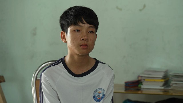 Mái ấm gia đình Việt: Quang Phú luôn day dứt vì nghĩ mình là gánh nặng - Ảnh 5.