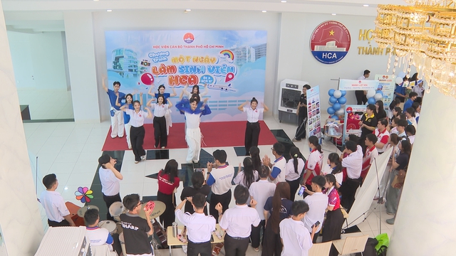 Trải nghiệm “Một ngày làm sinh viên” tại Học viện Cán bộ TP. Hồ Chí Minh - Ảnh 5.