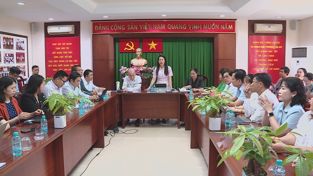 TP. Hồ Chí Minh thí điểm “Tick xanh trách nhiệm” kiểm soát toàn diện suất ăn học đường - Ảnh 3.