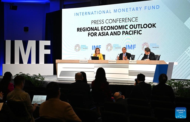 IMF cảnh báo kinh tế Châu Á ảnh hưởng bởi chiến sự Trung Đông- Ảnh 1.