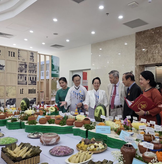 Xác lập kỷ lục 100 món muối Việt: Tôn vinh bản sắc ẩm thực và lòng biết ơn cội nguồn - Ảnh 3.