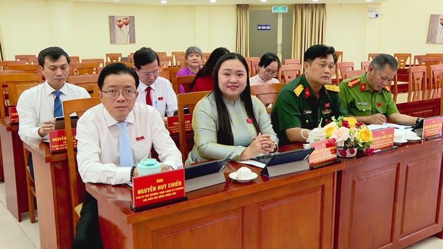 Phường Diên Hồng hoàn thiện bộ máy, thông qua nhiều nghị quyết quan trọng tại kỳ họp chuyên đề - Ảnh 3.