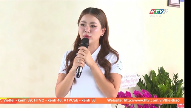 Golfer Ngô Bảo Nghi ra mắt trung tâm đào golf chuyên nghiệp - Ảnh 1.