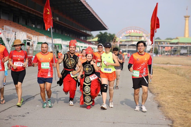 Giải Việt dã "Miền Nam hướng về Đất Tổ"- Ảnh 1.