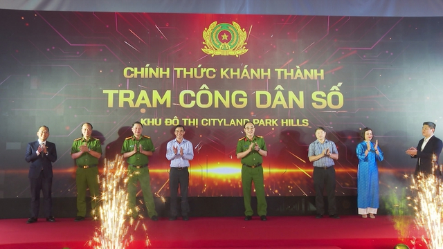 TP. Hồ Chí Minh: Trạm Công dân số thứ 5 đi vào hoạt động, tích hợp y tế thông minh - Ảnh 1.
