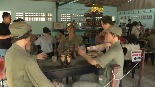 Tháng Tư, nghe lòng phố kể chuyện "Địa chỉ đỏ" - Ảnh 1.