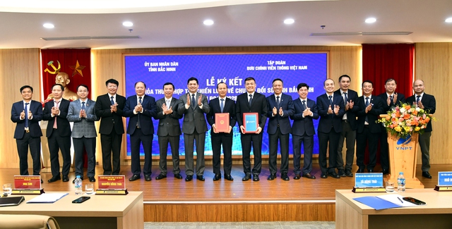 VNPT và Bắc Ninh tăng tốc chuyển đổi số, hướng tới đô thị thông minh - Ảnh 1.