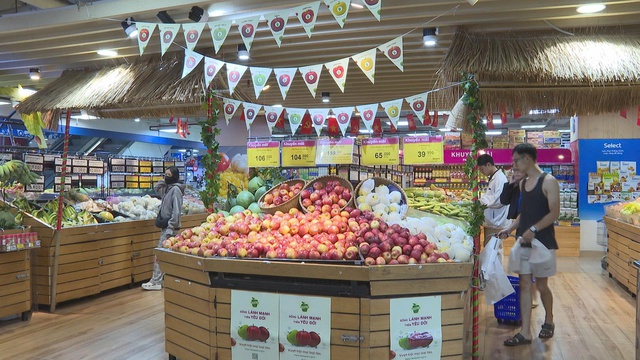 TP. Hồ Chí Minh triển khai các kịch bản bình ổn thị trường, ứng phó biến động giá nhiên liệu - Ảnh 3.