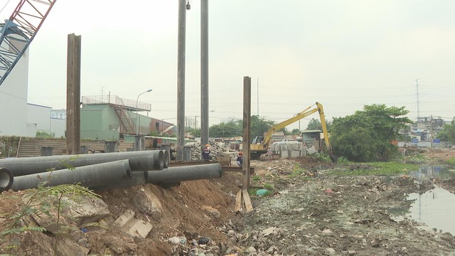 Thời sự HTV ngày 4/4/2026 | TP. Hồ Chí Minh dồn lực di dời các nhà ven kênh - Ảnh 1.