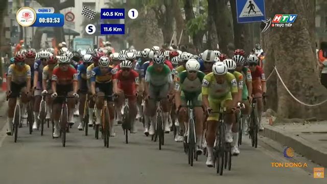 Chặng 3 Cúp Truyền hình: màn "xé" Áo Vàng ngoạn mục của Zachary Patrick Patterson - Ảnh 2.