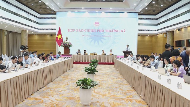 Đảm bảo nguồn cung xăng dầu trong nước đủ đến hết tháng 4 - Ảnh 1.