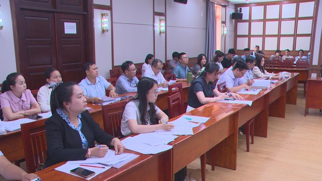 TP. Hồ Chí Minh: Tiếp tục gỡ vướng pháp lý, cấp sổ hồng cho hàng ngàn căn hộ- Ảnh 2.