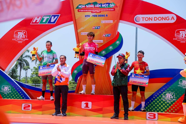 Khoảnh khắc đẹp chặng 7: Vượt nắng vượt gió | Cúp Truyền hình 2026 - Ảnh 14.