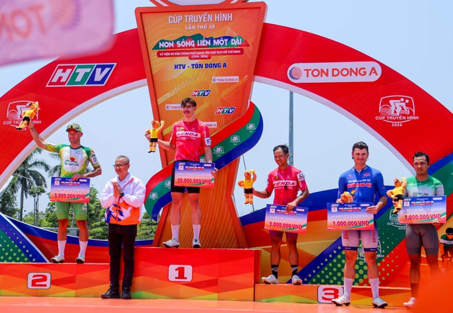 Khoảnh khắc đẹp chặng 7: Vượt nắng vượt gió | Cúp Truyền hình 2026 - Ảnh 12.