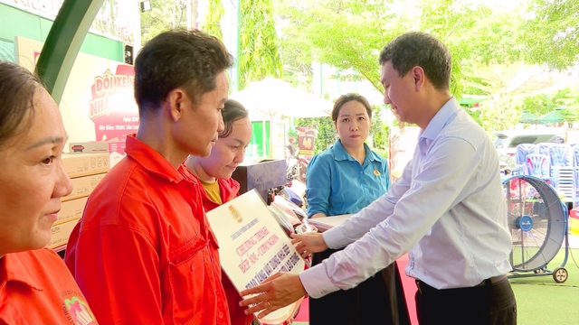 Công đoàn phường Tăng Nhơn Phú chăm lo thiết thực cho người lao động trong Tháng Công nhân 2026 - Ảnh 4.