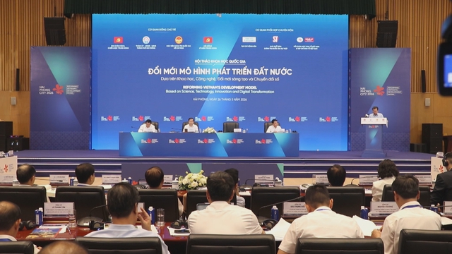 Thời sự trưa HTV ngày 27/5/2026 | Hội thảo khoa học quốc gia về "Đổi mới mô hình phát triển đất nước"- Ảnh 1. Thời sự trưa HTV ngày 27/5/2026 | Hội thảo khoa học quốc gia về "Đổi mới mô hình phát triển đất nước"- Ảnh 1.
