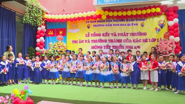 Những mùa tri ân viết tiếp "Thanh xuân" học trò - Ảnh 3.