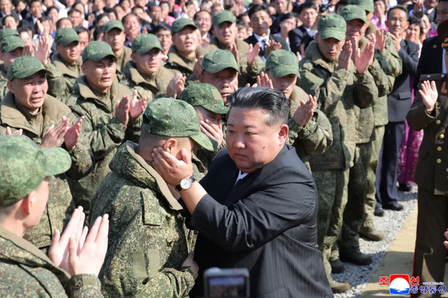 Ông Kim Jong Un đề cao vai trò thanh niên Triều Tiên trong thời kỳ mới- Ảnh 2.